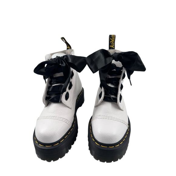 Dr. Martens Sinclair 8 Eye Milled Nappa White Pebbled Leather Platform Boots 7M - Picture 4 of 14